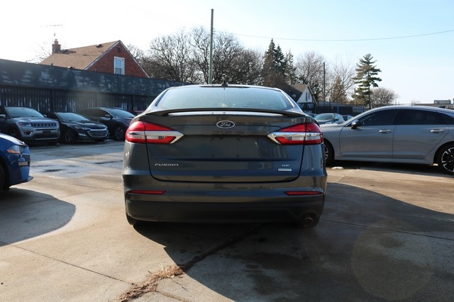 Ford Fusion SE FWD 2019