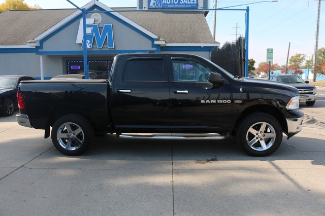 RAM 1500 4WD Crew Cab 140.5" Big Horn 2012 RAM 1500 4WD Crew Cab 140.5" Big Horn 2012
