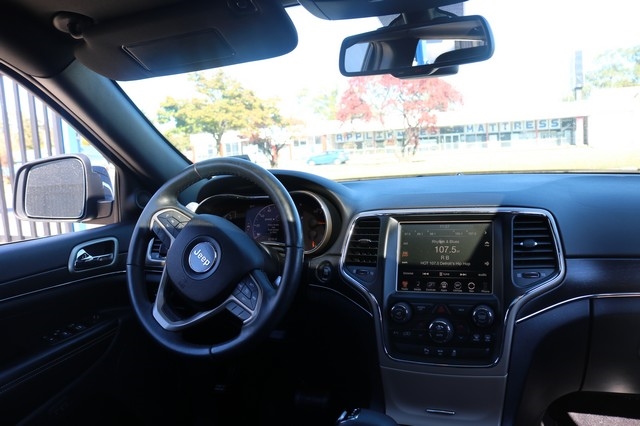 Jeep Grand Cherokee 4WD 4dr Limited 2015 Jeep Grand Cherokee 4WD 4dr Limited 2015