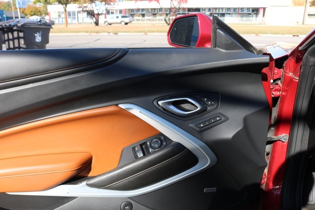 Chevrolet Camaro 2dr Conv 2LT 2017 Chevrolet Camaro 2dr Conv 2LT 2017