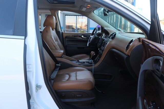 Buick Enclave FWD 4dr Leather 2016 Buick Enclave FWD 4dr Leather 2016