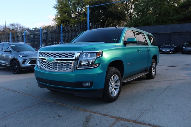 Chevrolet Suburban 4WD 4dr 1500 LT 2017 Chevrolet Suburban 4WD 4dr 1500 LT 2017