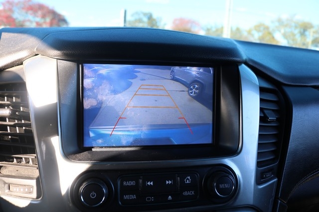 Chevrolet Suburban 4WD 4dr 1500 LT 2017 Chevrolet Suburban 4WD 4dr 1500 LT 2017