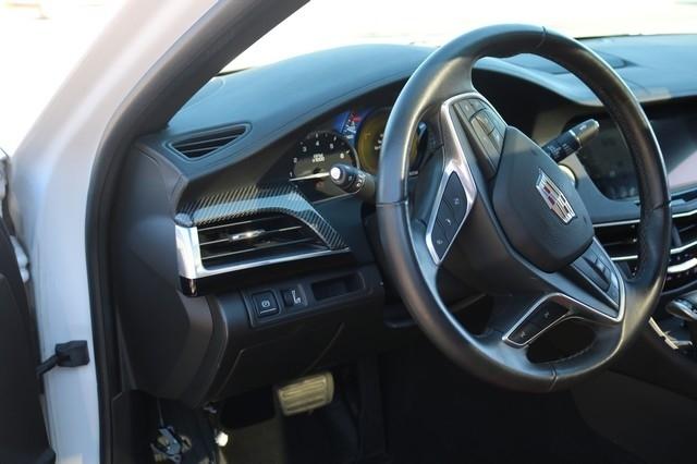 Cadillac CT6 4dr Sdn 3.6L Luxury AWD 2016