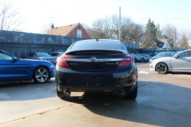 Buick Regal 4dr Sdn Sport Touring FWD 2017