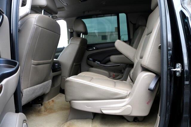 Chevrolet Suburban 4WD 4dr 1500 LT 2017