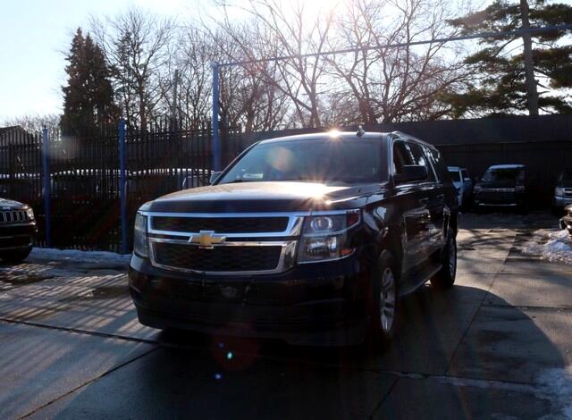 Chevrolet Suburban 4WD 4dr 1500 LT 2017