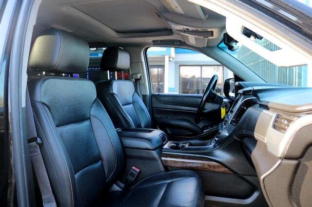 Chevrolet Suburban 4WD 4dr 1500 LT 2017