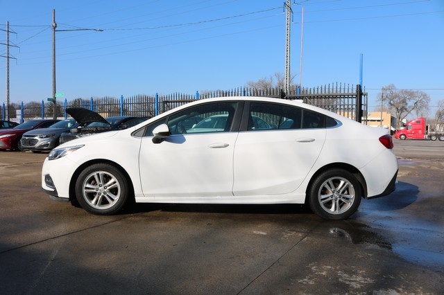Chevrolet Cruze 4dr Sdn 1.4L LT w/1SD 2017