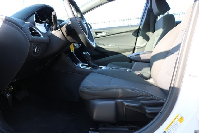 Chevrolet Cruze 4dr Sdn 1.4L LT w/1SD 2017