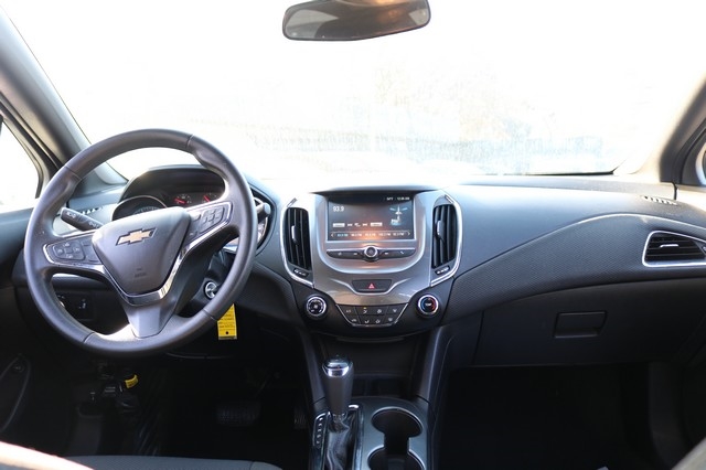 Chevrolet Cruze 4dr Sdn 1.4L LT w/1SD 2017