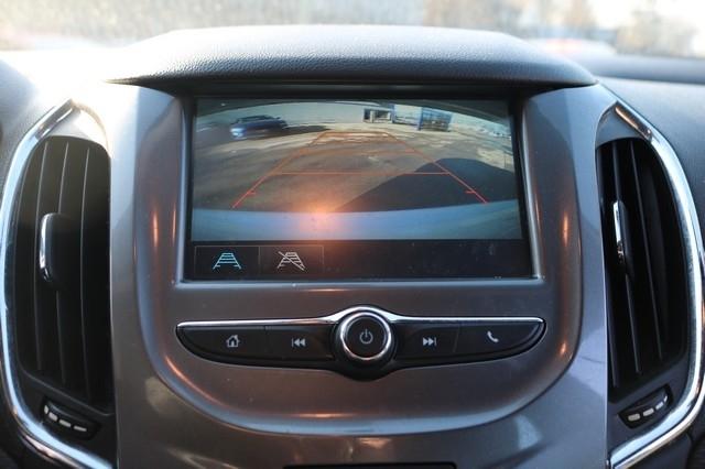 Chevrolet Cruze 4dr Sdn 1.4L LT w/1SD 2017