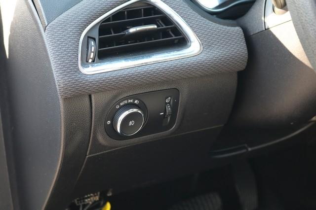 Chevrolet Cruze 4dr Sdn 1.4L LT w/1SD 2017