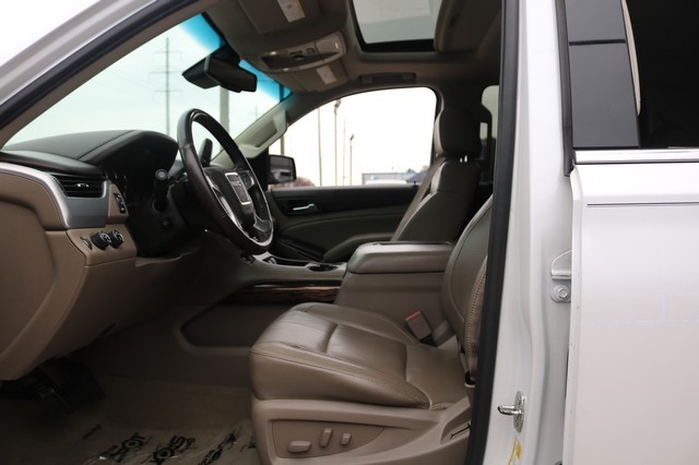 GMC Yukon 4WD 4dr SLT 2016