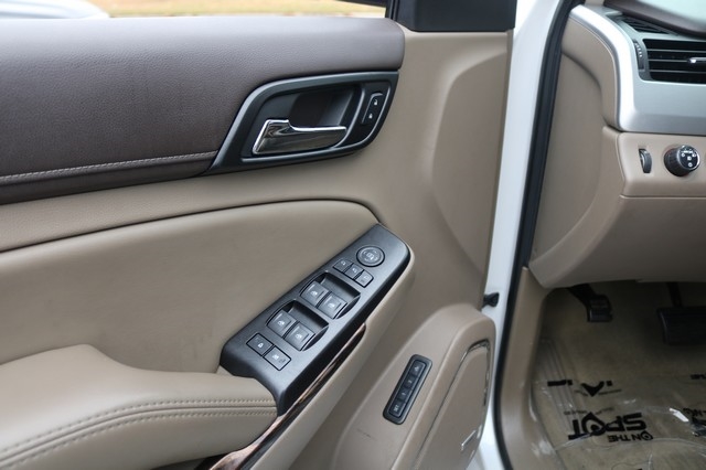 GMC Yukon 4WD 4dr SLT 2016