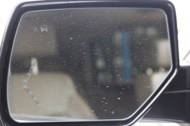 GMC Yukon 4WD 4dr SLT 2016