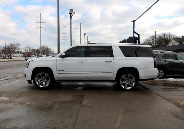 GMC Yukon XL 4WD 4dr Denali 2016