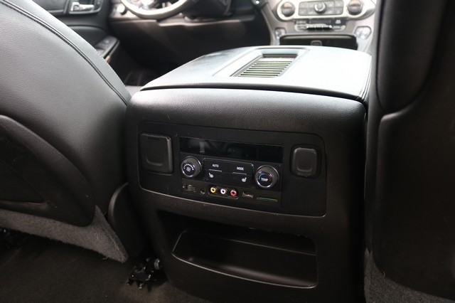 Chevrolet Tahoe 4WD 4dr LTZ 2016