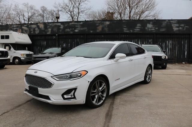 Ford Fusion Hybrid Titanium FWD 2019