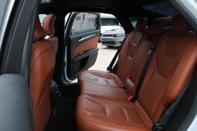 Ford Fusion Hybrid Titanium FWD 2019