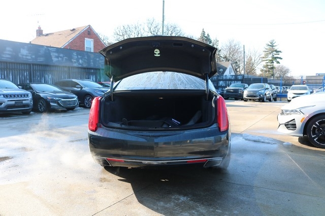 Cadillac XTS 4dr Sdn Luxury AWD 2013