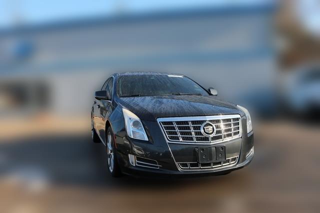 Cadillac XTS 4dr Sdn Luxury AWD 2013