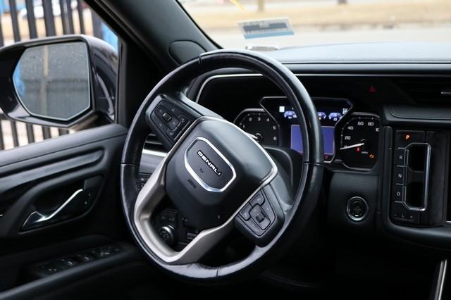 GMC Yukon XL 4WD 4dr Denali 2021