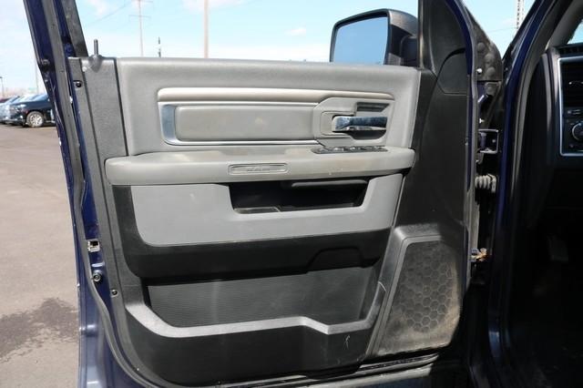 RAM 1500 Big Horn 4x4 Quad Cab 6'4" Box 2017