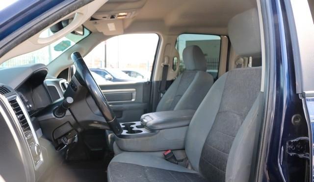 RAM 1500 Big Horn 4x4 Quad Cab 6'4" Box 2017