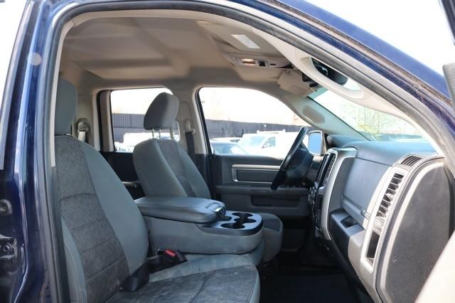 RAM 1500 Big Horn 4x4 Quad Cab 6'4" Box 2017