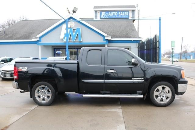 GMC Sierra 1500 4WD Ext Cab 143.5" SLE 2011
