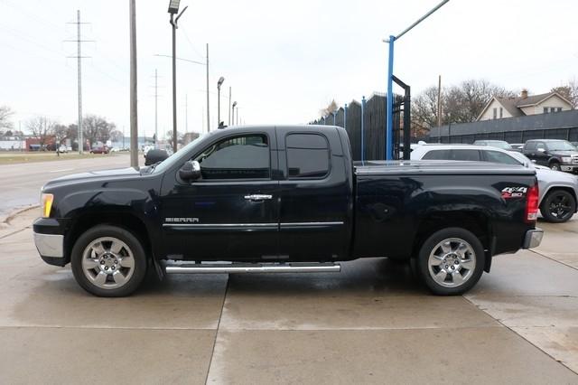 GMC Sierra 1500 4WD Ext Cab 143.5" SLE 2011