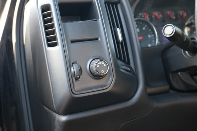 Chevrolet Silverado 1500 4WD Double Cab 143.5" Work Truck w/1WT 2014