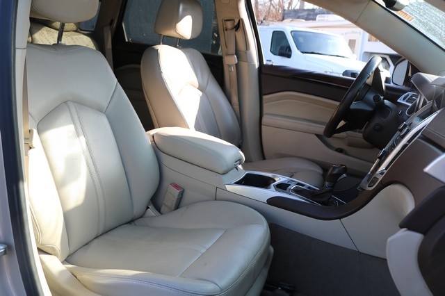 Cadillac SRX AWD 4dr Luxury Collection 2011