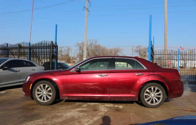Chrysler 300 4dr Sdn 300C AWD 2016