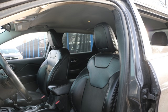 Jeep Cherokee Latitude Plus 4x4 2019