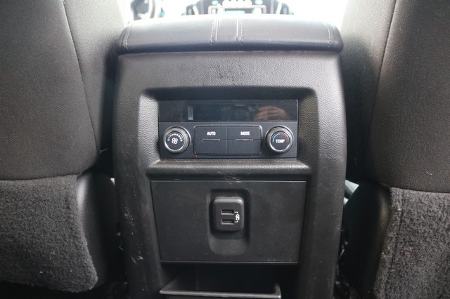 Chevrolet Traverse FWD 4dr LT Cloth w/1LT 2019