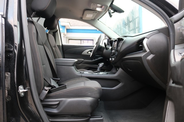 Chevrolet Traverse FWD 4dr LS w/1LS 2021