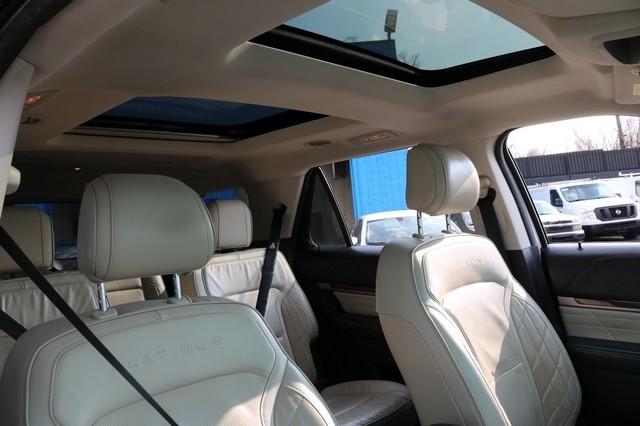 Ford Explorer 4WD 4dr Platinum 2016