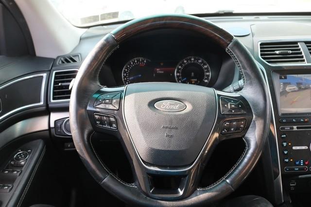 Ford Explorer 4WD 4dr Platinum 2016