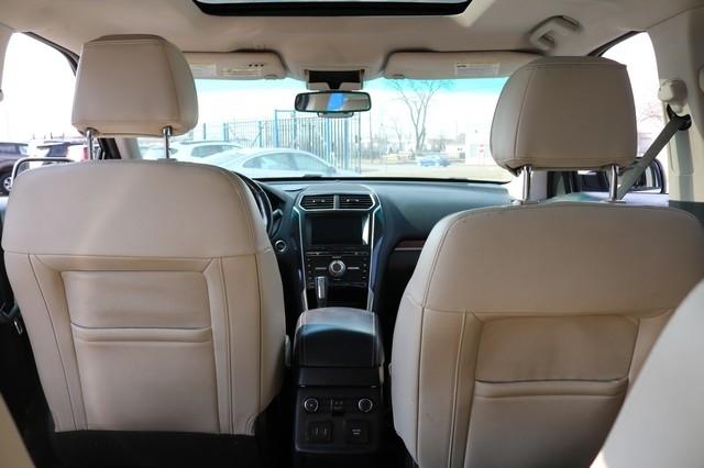 Ford Explorer 4WD 4dr Platinum 2016