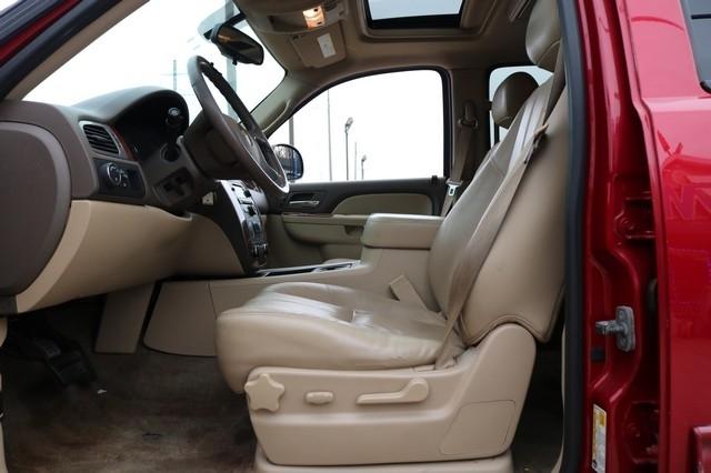 Chevrolet Tahoe 2WD 4dr 1500 LT 2013