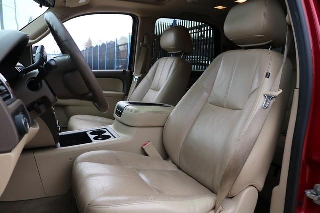 Chevrolet Tahoe 2WD 4dr 1500 LT 2013