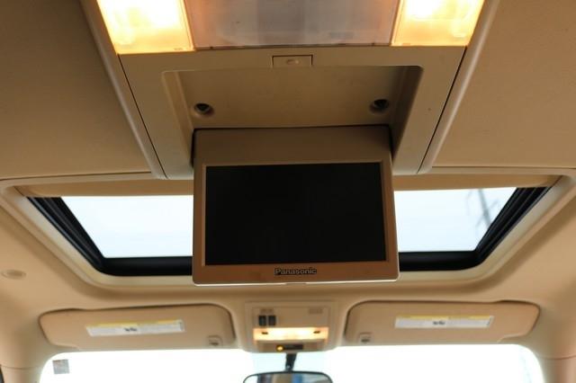 Chevrolet Tahoe 2WD 4dr 1500 LT 2013