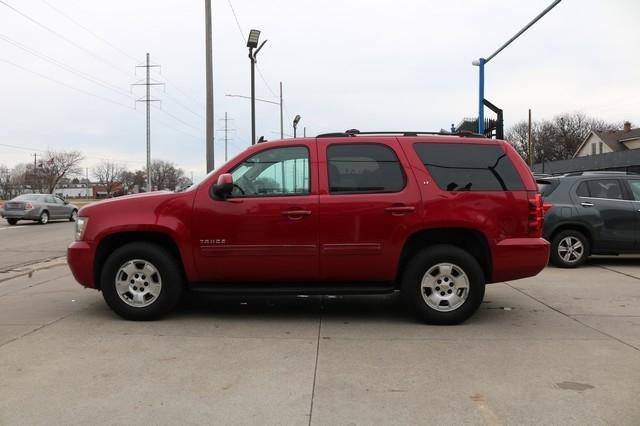 Chevrolet Tahoe 2WD 4dr 1500 LT 2013