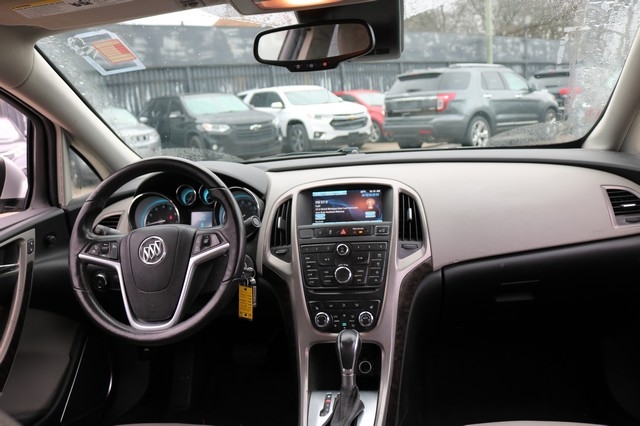 Buick Verano 4dr Sdn Convenience Group 2015
