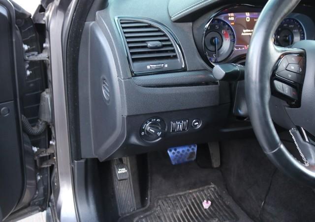 Chrysler 300 4dr Sdn 300S RWD 2015