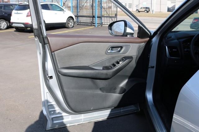 Nissan Rogue AWD SV 2021