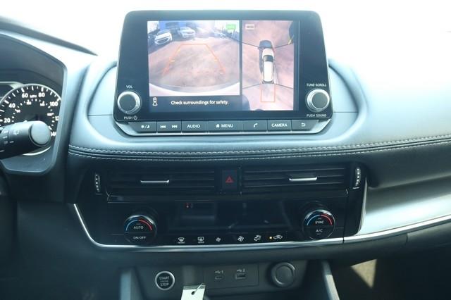 Nissan Rogue AWD SV 2021