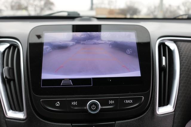 Chevrolet Malibu 4dr Sdn LT 2021